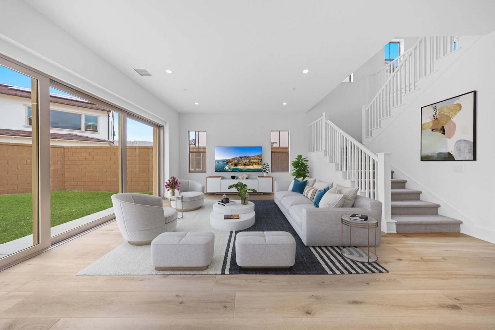 Virtual staging: Virtually Staged